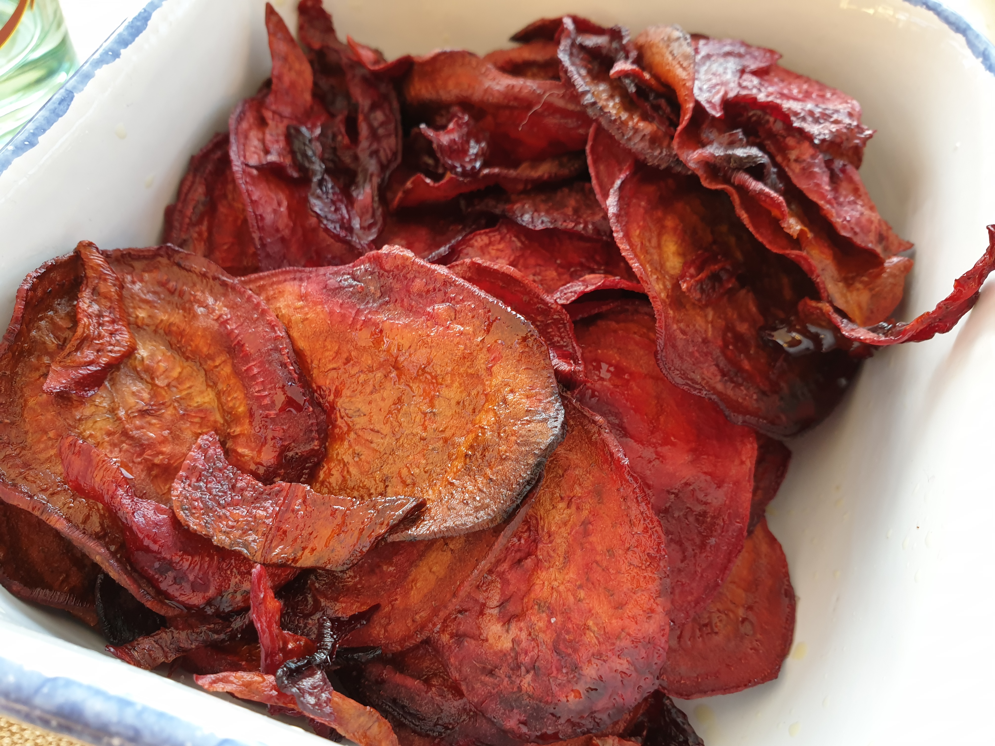 Rote Rüben Chips – gesunde Knabberei