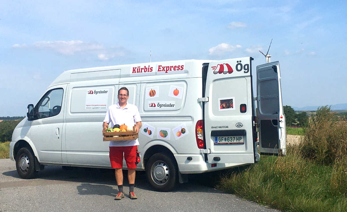 Ögreissler mit dem Kürbis Express